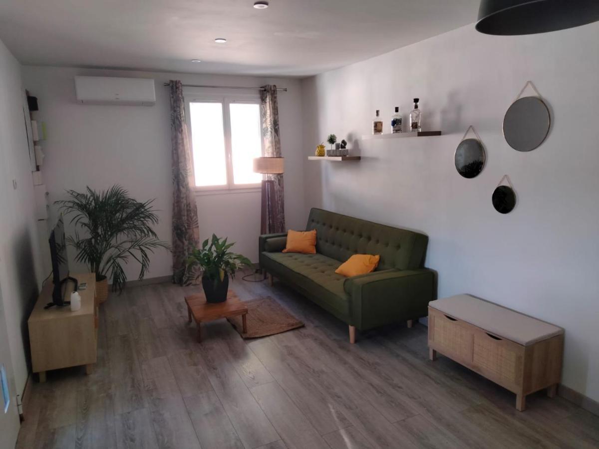 Cabanon Avec Dependance Villa Saint-Mitre-les-Remparts ภายนอก รูปภาพ