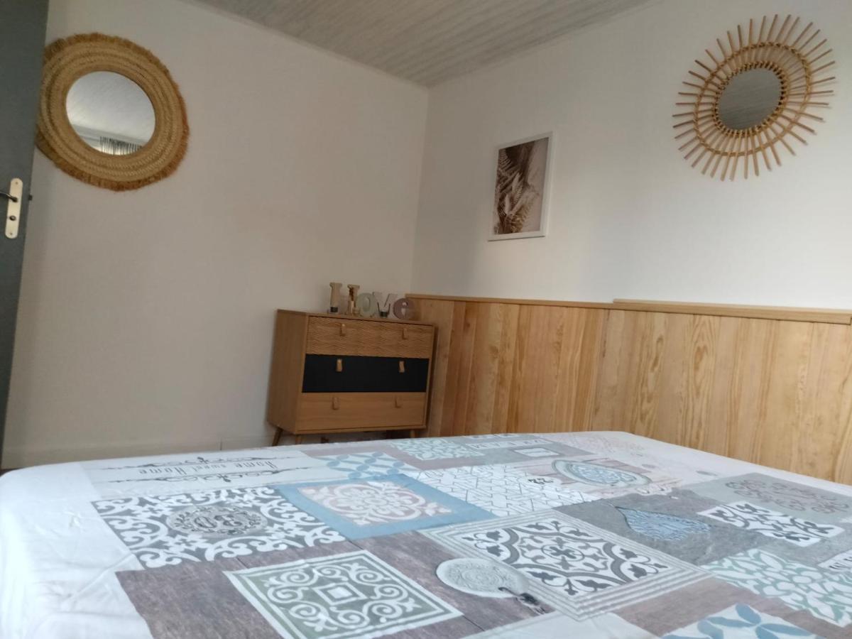 Cabanon Avec Dependance Villa Saint-Mitre-les-Remparts ภายนอก รูปภาพ