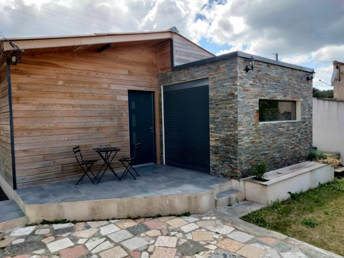 Cabanon Avec Dependance Villa Saint-Mitre-les-Remparts ภายนอก รูปภาพ